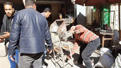 محافظ الغربية يقرر غلق قاعات الأفراح ومنع الشيشة في المقاهي خوفا من انتشار كورونا