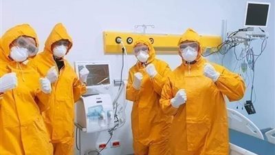 نقابة الأطباء: الطبيب المصري على الجبهة يسطر بروحه أسمى آيات التضحية والإنسانية