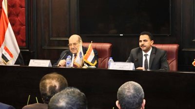 “مستقبل وطن” يعقد اجتماع المكتب السياسي بحضور رئيسه الجديد (صور)