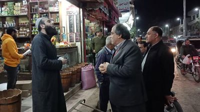 المنوفية تبدأ تنفيذ قرارات رئيس مجلس الوزراء بغلق الكافيهات والمقاهي (صور)