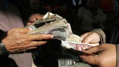 حبس موظف بحي العامرية بالإسكندرية بتهمة الرشوة