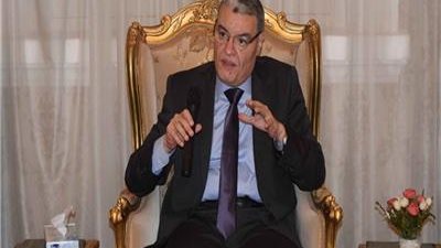 محافظ المنيا يناشد المواطنين بالبقاء في منازلهم حرصا على سلامتهم