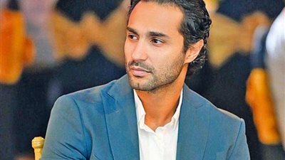 بسبب كورونا.. كريم فهمي وإسلام جمال بالترمومتر في كواليس “ونحب تانى ليه” (صورة)