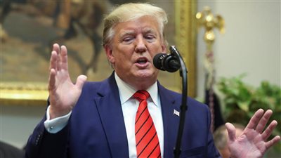 ترامب يعلن دواء جديد لفيروس كورونا يبدأ تطبيقه غدًا في نيويورك وأماكن أخرى (صورة)