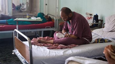 ماذا يعني مشاركة مصر في التجارب السريرية لاختبار علاج فيروس كورونا؟