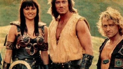 زوجة بطل مسلسل هرقليز تدشن موقعاً إلكترونياً لمساعدة الأطفال بسبب انتشار كورونا