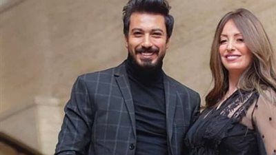 حقيقة ارتباط نرمين الفقي بشاب من خارج الوسط الفني (صورة)