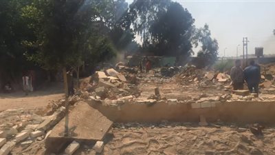 محافظ القاهرة: الانتهاء من أعمال إزالة منطقة عزبة الإخلاص لاستكمال الخط الثالث للمترو (فيديو)