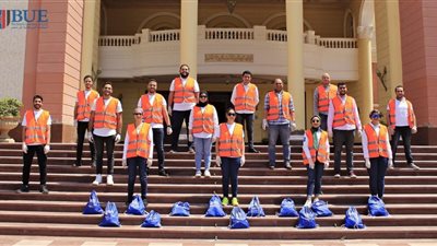 الجامعة البريطانية تطلق مبادرة توزيع مستلزمات طبية على المواطنين للوقاية من كورونا (صور)