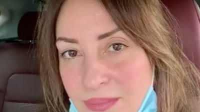 نرمين الفقي: “أمي نصحتني مهتمش بالفلوس.. والمنتجين ضيعوا 10 سنين من عمري”