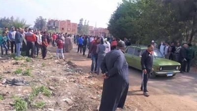 والدة الطبية المتوفية بـ”كورونا”: “اشتكيت لربنا.. حرمونى من وداع بنتى قبل دفنها” (فيديو)