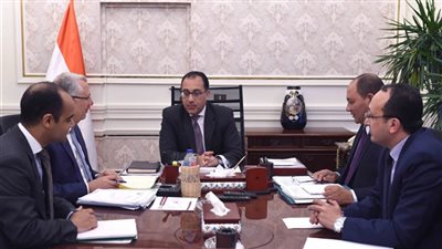 “مدبولي” يوجه بسرعة الانتهاء من الإجراءات لربط كارت الفلاح بخدمة “ميزة” لسداد المدفوعات