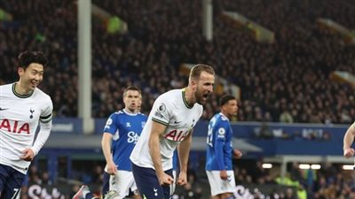 إيفرتون يخطف تعادلا قاتلا من توتنهام في الدوري الإنجليزي