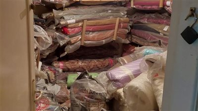 غلق وتشميع مخزن ستائر بمدينة نصر | صور