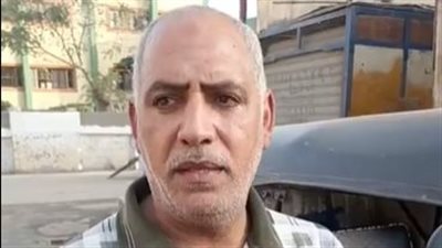 سائق توك توك يعيد حقيبة إلى أصحابها ببني سويف: الشنطة كان فيها 66 ألف جنيه و42 جرام دهب | بث مباشر 