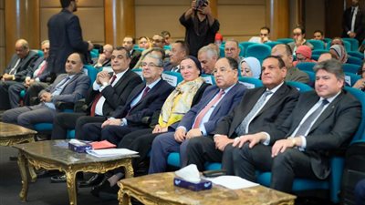 توقيع عقد أول محطة لتحويل المخلفات إلى طاقة كهربائية في أبو رواش | تفاصيل