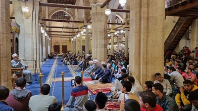 درس التراويح بالجامع الأزهر يدعو لتخلق المسلمين بأخلاق الدين وانعكاسه في عباداتهم ‏ومعاملاتهم‏