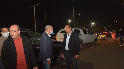 محافظ القليوبية يتابع أعمال رصف وتطوير طريقي الحادثة أبو الغيط وترعة الباسوسية بالقناطر