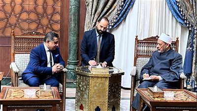 جولة في منطقة المعز ولقاء مع شيخ الأزهر.. تفاصيل زيارة وزير خارجية بريطانيا لمصر