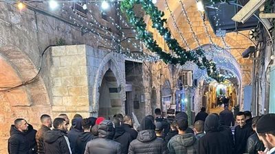 قوات الاحتلال الإسرائيلي تمنع وصول عدد من المصلين إلى المسجد الأقصى لأداء صلاة الفجر