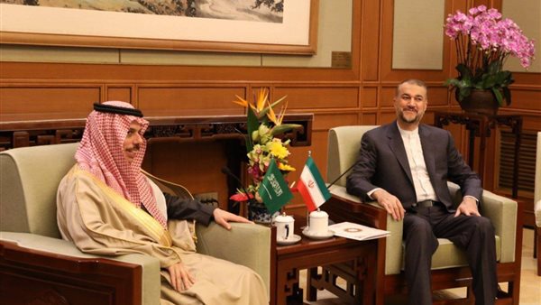 بدء لقاء وزير الخارجية