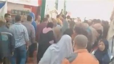 زحام على شراء السلع والمنتجات الغذائية بـ معرض أهلًا رمضان في فيصل| بث مباشر 