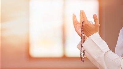 دعاء الجمعة الثالثة من رمضان للمتوفي.. اللهم اجعله في رفقة النبيين والصديقين