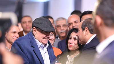 الرئيس السيسي يوفد مندوبا للتعزية في الراحل جلال الهريدي