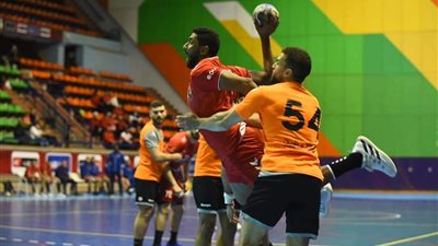 الأهلي يواجه البنك ضمن منافسات دوري المحترفين لكرة اليد