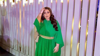 البلوجر ميرنا عوني تتعرض للتحرش وتوثق الواقعة بالفيديو.. والمتابعون: مين اداكي إذن بالتصوير