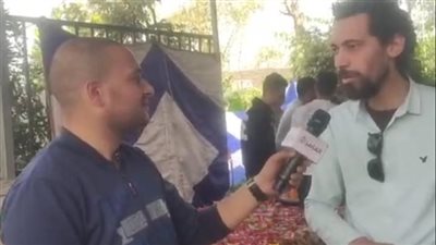 شباب بالمنوفية يجهزون 1000 وجبة لحوم وأسماك يوميًا للصائمين: بنوزع الطعام غير مطهي قبلها بيوم | بث مباشر