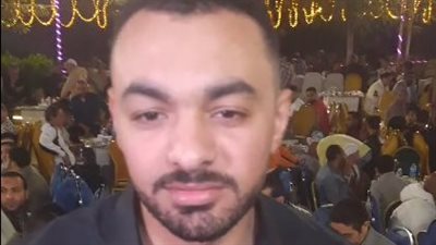 شاب يستبدل فرحه بمائدة رحمن في إمبابة: عملت كده لوجه الله.. وإفطار الصائم ثوابه كبير | بث مباشر