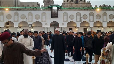 إفطار 35 ألف صائم من الطلاب الوافدين.. حصاد الأزهر في الأسبوع الثاني من رمضان 1444