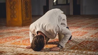 دعاء سجود التلاوة.. في الصلاة وعند قراءة القرآن وهل يلزم الوضوء؟