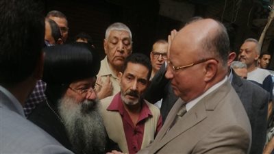 محافظ القاهرة يشرف على عمليات إطفاء حريق كنيسة الأنبا إبرام بالزاوية الحمراء