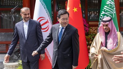 كأول زيارة منذ عقد.. وزير الخارجية السعودي يصل إيران