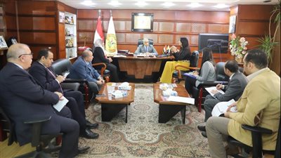 وزير القوى العاملة يلتقي وفدًا من هيئة فولبرايت.. ويوجه بالتعاون في ملفي التدريب وذوي الهمم