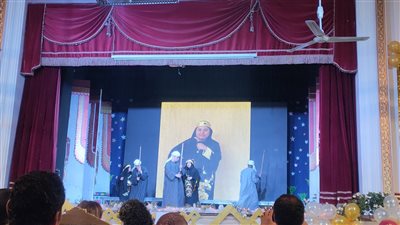 بحضور وزير التعليم.. طلاب ذوي الهمم يبدعون بمسرح مدرسة النصر للغات بمصر الجديدة | صور