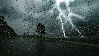 الأرصاد: تكاثر السحب الرعدية على سيناء وخليج السويس ويصاحبها أمطار