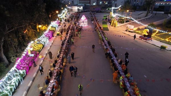 افطار جماعي لعمال