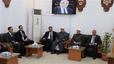 رئيس جامعة الأزهر يتلقى العزاء في الدكتور إبراهيم الخولي