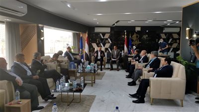 محافظ أسوان يستقبل مجموعة من سفراء دول أمريكا اللاتينية