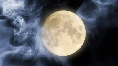 دراسة تكتشف علاقة غامضة بين اكتمال القمر وزيادة معدلات الانتحار