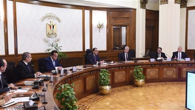 رئيس هيئة التموين الطبي: يتم توفير مستلزمات طبية وأدوية تكفي حتى أكتوبر المقبل