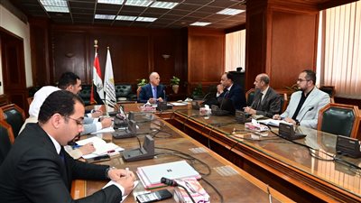 وزير الري يتابع أعمال التطوير الجارية بواحة سيوة