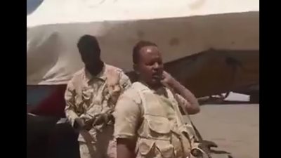 الجيش السوداني يطوق مطار مروي العسكري.. وسماع دوي إطلاق نار متبادل 