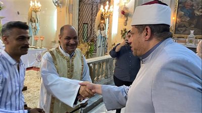 أمين عام بيت العائلة ببورسعيد يزور عددا من الكنائس ويقدم التهنئة للأقباط بعيد القيامة المجيد