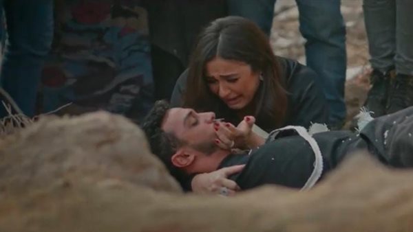 الفنانة ياسمين عبد