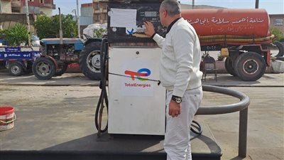 ضبط 1500 لتر مواد بترولية داخل محطات وقود مخالفة بالشرقية 