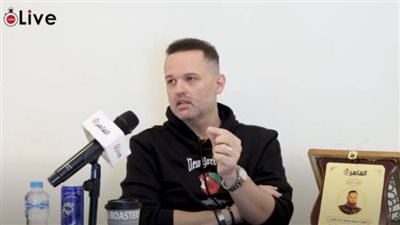 محمد محمود عبد العزيز: الناس بتطلع إبراهيم عيسى على المسرح عشان بعض أعماله.. ومقلقتش من التعاون معاه